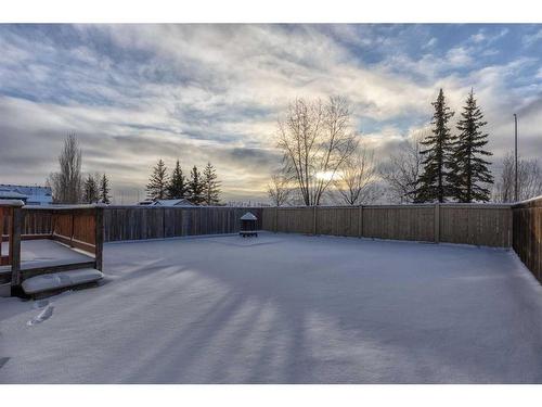 315 Warren Road, Fort Mcmurray, AB - Outdoor