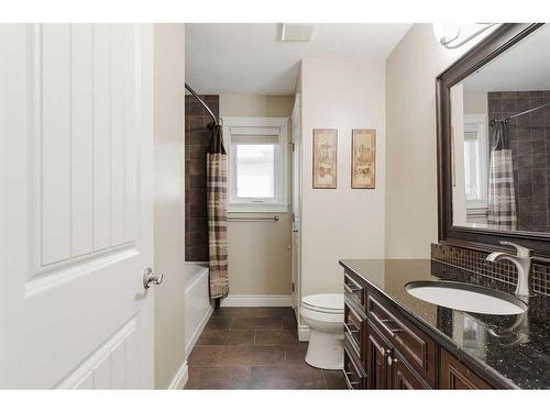 243 Wild Rose Street, Fort Mcmurray, AB - Indoor Photo Showing Bathroom