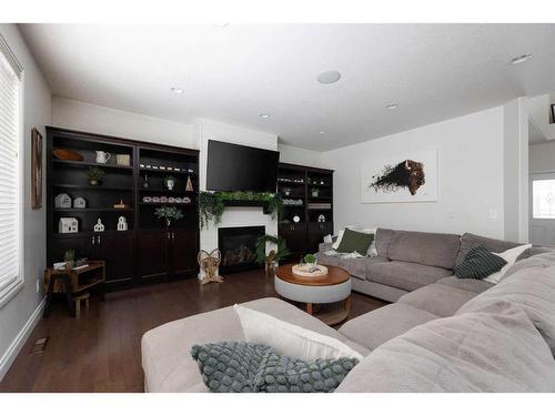 127 Waxwing Rise, Fort Mcmurray, AB - Indoor Photo Showing Living Room