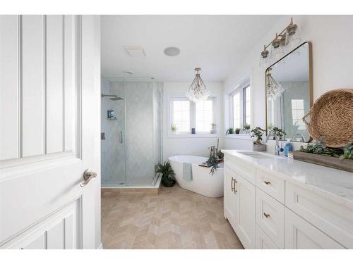 127 Waxwing Rise, Fort Mcmurray, AB - Indoor Photo Showing Bathroom