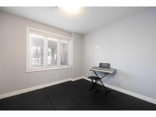 127 Waxwing Rise, Fort Mcmurray, AB - Indoor Photo Showing Bathroom