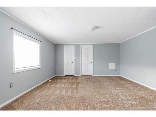 106 Grant Way, Fort Mcmurray, AB - Indoor Photo Showing Other Room