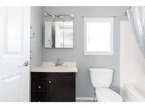 106 Grant Way, Fort Mcmurray, AB - Indoor Photo Showing Bathroom