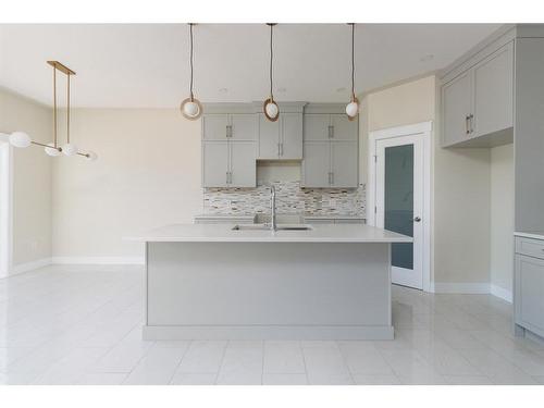 149 Shalestone Place, Fort Mcmurray, AB - Indoor Photo Showing Kitchen With Upgraded Kitchen