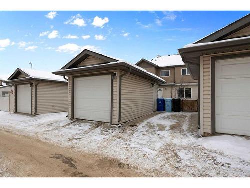 15-400 Sparrow Hawk Drive, Fort Mcmurray, AB - Outdoor With Exterior