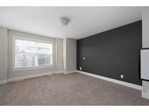 10-401 Sparrow Hawk Drive, Fort Mcmurray, AB - Indoor Photo Showing Other Room