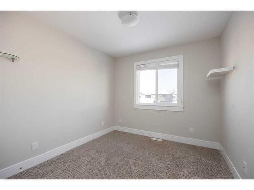 10-401 Sparrow Hawk Drive, Fort Mcmurray, AB - Indoor Photo Showing Other Room