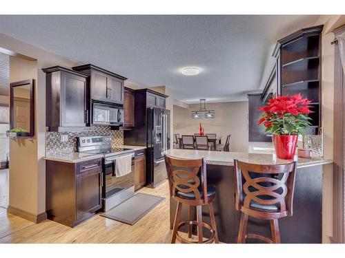 172 Brosseau Crescent, Fort Mcmurray, AB - Indoor Photo Showing Kitchen