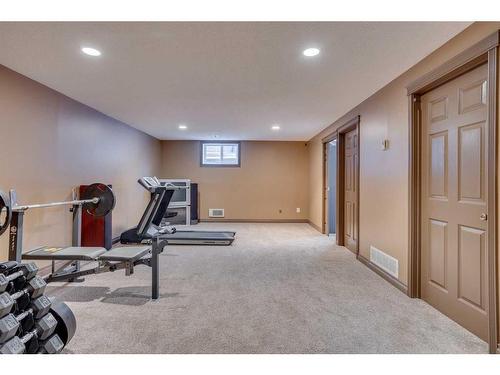 172 Brosseau Crescent, Fort Mcmurray, AB - Indoor Photo Showing Gym Room