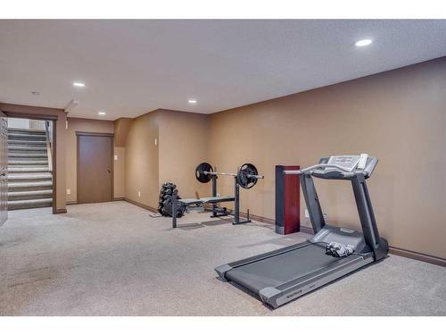 172 Brosseau Crescent, Fort Mcmurray, AB - Indoor Photo Showing Gym Room