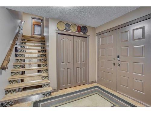 172 Brosseau Crescent, Fort Mcmurray, AB - Indoor Photo Showing Other Room