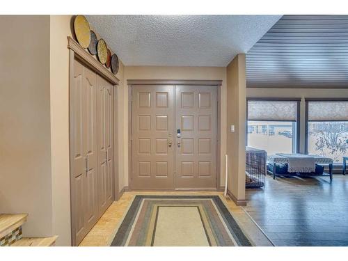 172 Brosseau Crescent, Fort Mcmurray, AB - Indoor Photo Showing Other Room