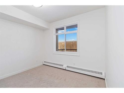 402-100 Denholm Gate, Fort Mcmurray, AB - Indoor Photo Showing Other Room