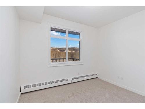 402-100 Denholm Gate, Fort Mcmurray, AB - Indoor Photo Showing Other Room