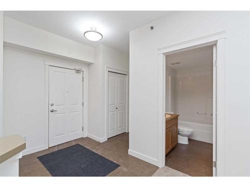 402-100 Denholm Gate, Fort Mcmurray, AB - Indoor Photo Showing Other Room