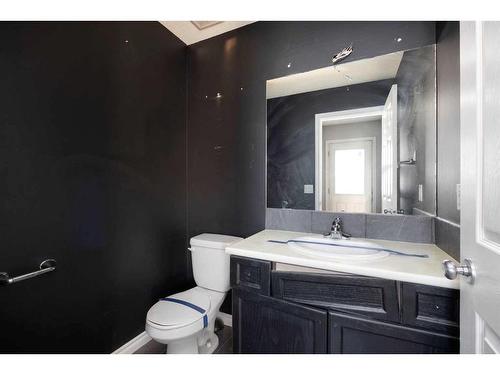 120 Grosbeak Way, Fort Mcmurray, AB - Indoor Photo Showing Bathroom