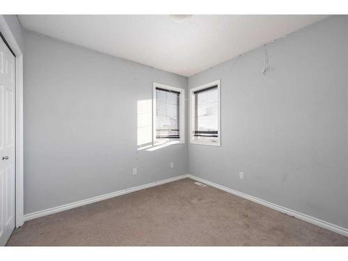 120 Grosbeak Way, Fort Mcmurray, AB - Indoor Photo Showing Other Room