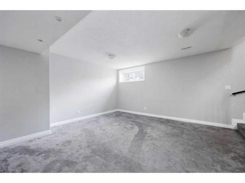 120 Grosbeak Way, Fort Mcmurray, AB - Indoor Photo Showing Other Room