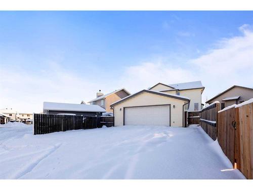 120 Grosbeak Way, Fort Mcmurray, AB - Outdoor With Exterior