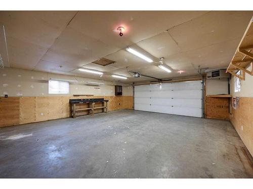 120 Grosbeak Way, Fort Mcmurray, AB - Indoor Photo Showing Garage