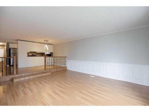 257 Caouette Crescent, Fort Mcmurray, AB - Indoor Photo Showing Other Room