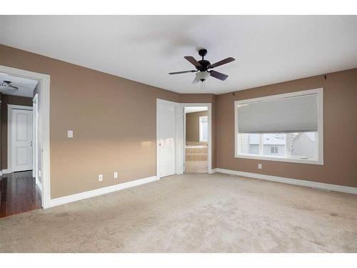 120 Dogwood Lane, Fort Mcmurray, AB - Indoor Photo Showing Other Room