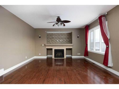 120 Dogwood Lane, Fort Mcmurray, AB - Indoor With Fireplace