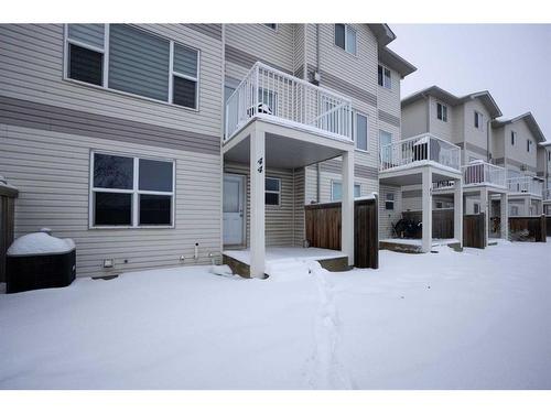 44-313 Millennium Drive, Fort Mcmurray, AB - Outdoor