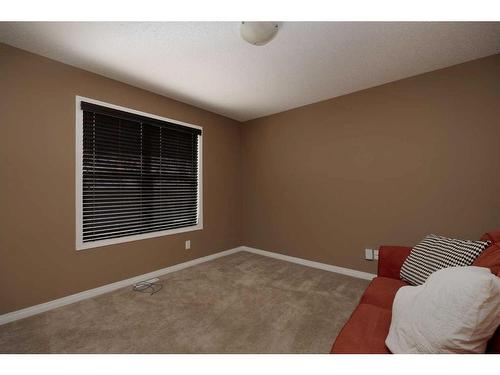 44-313 Millennium Drive, Fort Mcmurray, AB - Indoor Photo Showing Other Room