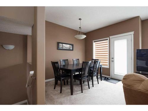 44-313 Millennium Drive, Fort Mcmurray, AB - Indoor Photo Showing Dining Room