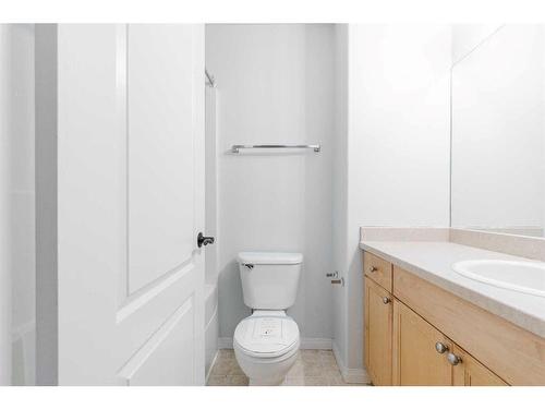 176 Archibald Close, Fort Mcmurray, AB - Indoor Photo Showing Bathroom