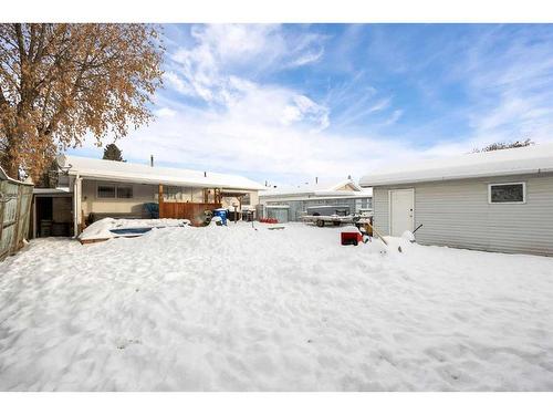 33 Fitzgerald Avenue, Fort Mcmurray, AB - Outdoor