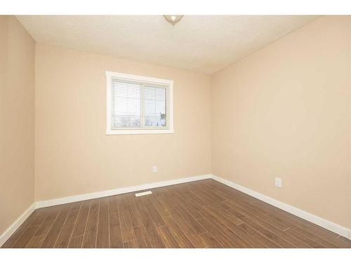 155D Dickins, Fort Mcmurray, AB - Indoor Photo Showing Other Room