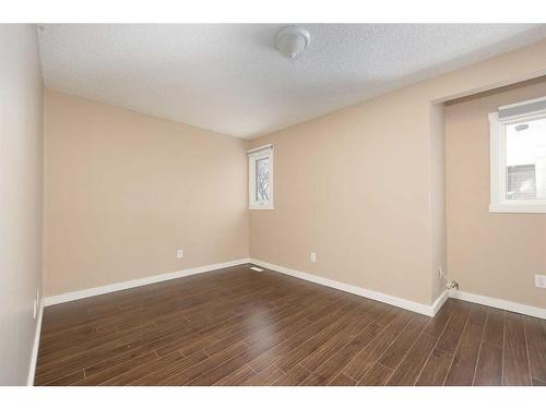 155D Dickins, Fort Mcmurray, AB - Indoor Photo Showing Other Room