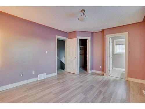 236 Coyote Crescent, Fort Mcmurray, AB - Indoor Photo Showing Other Room