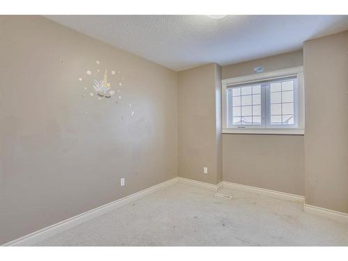 236 Coyote Crescent, Fort Mcmurray, AB - Indoor Photo Showing Other Room