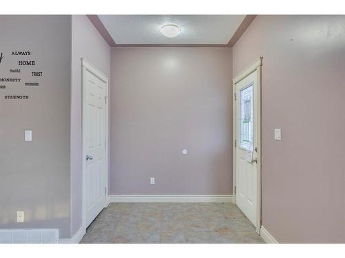 236 Coyote Crescent, Fort Mcmurray, AB - Indoor Photo Showing Other Room