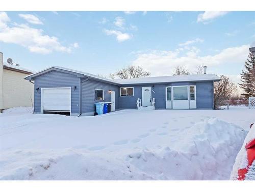 181 Parmenter Crescent, Fort Mcmurray, AB - Outdoor