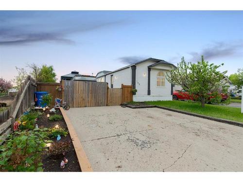 188 Caouette Crescent, Fort Mcmurray, AB - Outdoor