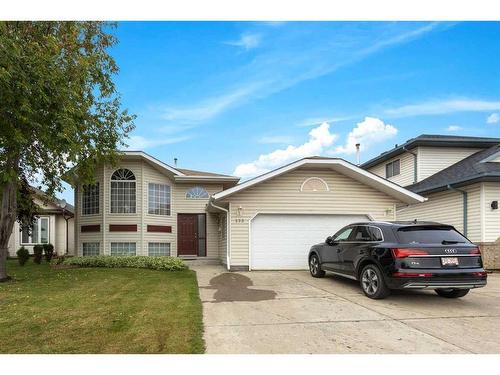 233 Barber Drive, Fort Mcmurray, AB - Outdoor With Facade