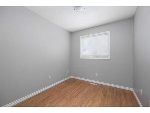 144 Violet Street, Fort Mcmurray, AB - Indoor Photo Showing Other Room