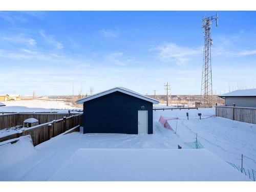 696 Athabasca Avenue, Fort Mcmurray, AB - Outdoor