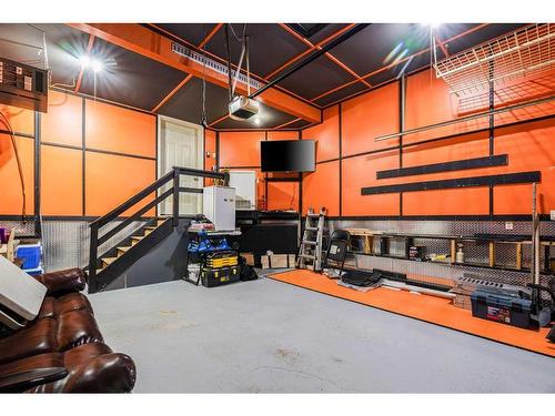 173 Pickles Crescent, Fort Mcmurray, AB - Indoor Photo Showing Garage