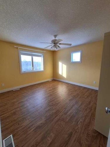 18559 Victoria Trail, Smoky Lake, AB - Indoor Photo Showing Other Room