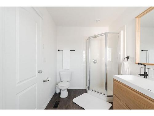 23-97 Wilson Drive, Fort Mcmurray, AB - Indoor Photo Showing Bathroom