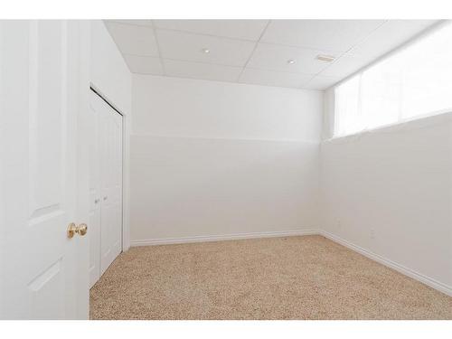 23-97 Wilson Drive, Fort Mcmurray, AB - Indoor Photo Showing Other Room