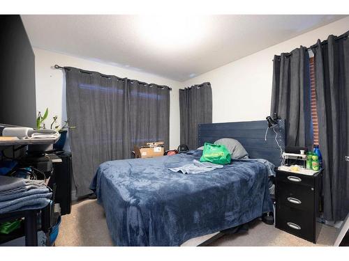 133 Sandhill Place, Fort Mcmurray, AB - Indoor Photo Showing Bedroom