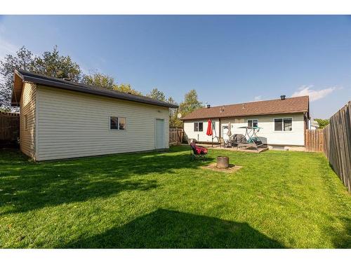 239 Dickins Drive, Fort Mcmurray, AB - Outdoor With Exterior