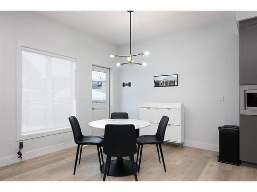 256 Athabasca Avenue, Fort Mcmurray, AB - Indoor Photo Showing Dining Room