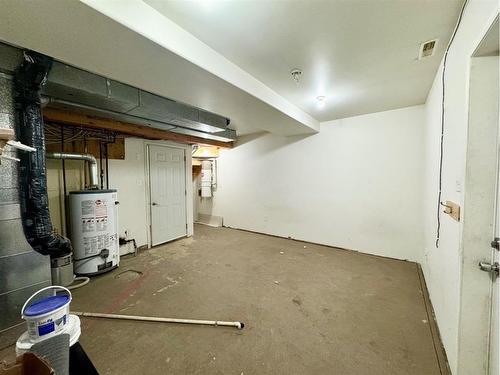 805-201 Arabian Drive, Fort Mcmurray, AB - Indoor Photo Showing Basement